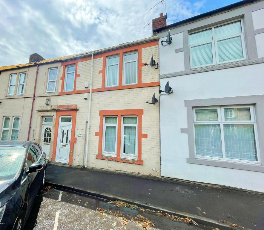 Property photo 1 of 8