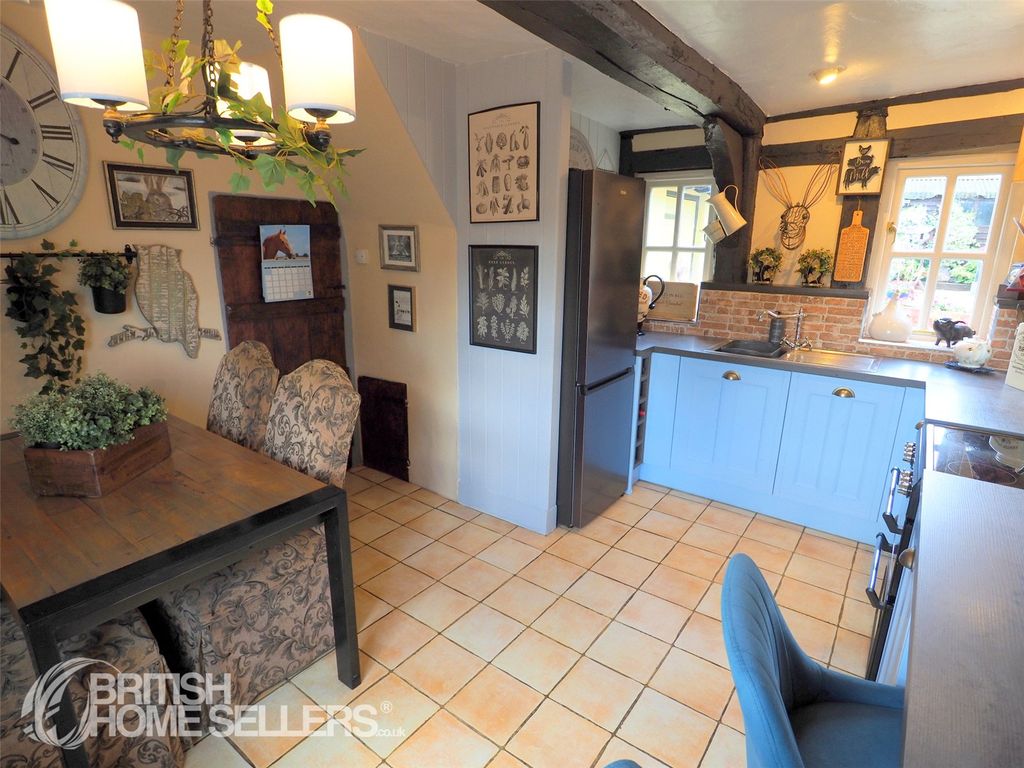 Property photo 2 of 23 Picture No. 26