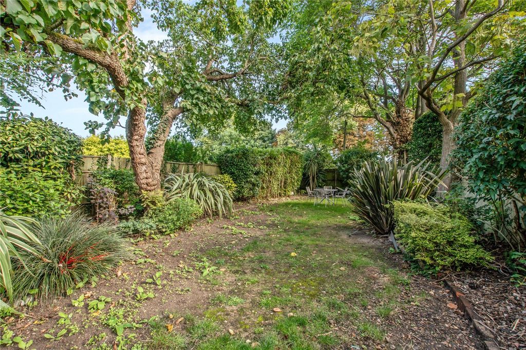Property photo 2 of 9 Picture No. 08