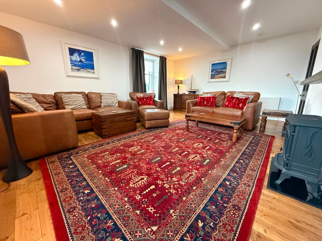 Property photo 1 of 13 Photo 1