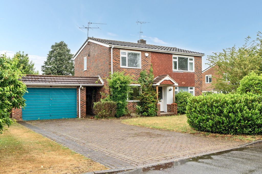 Property photo 1 of 12