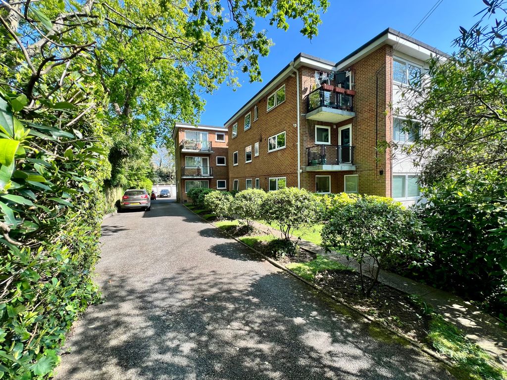 Property photo 1 of 16 Img_6393