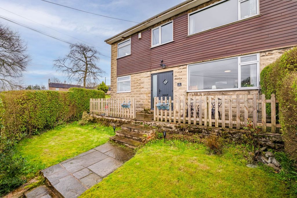 Property photo 2 of 30