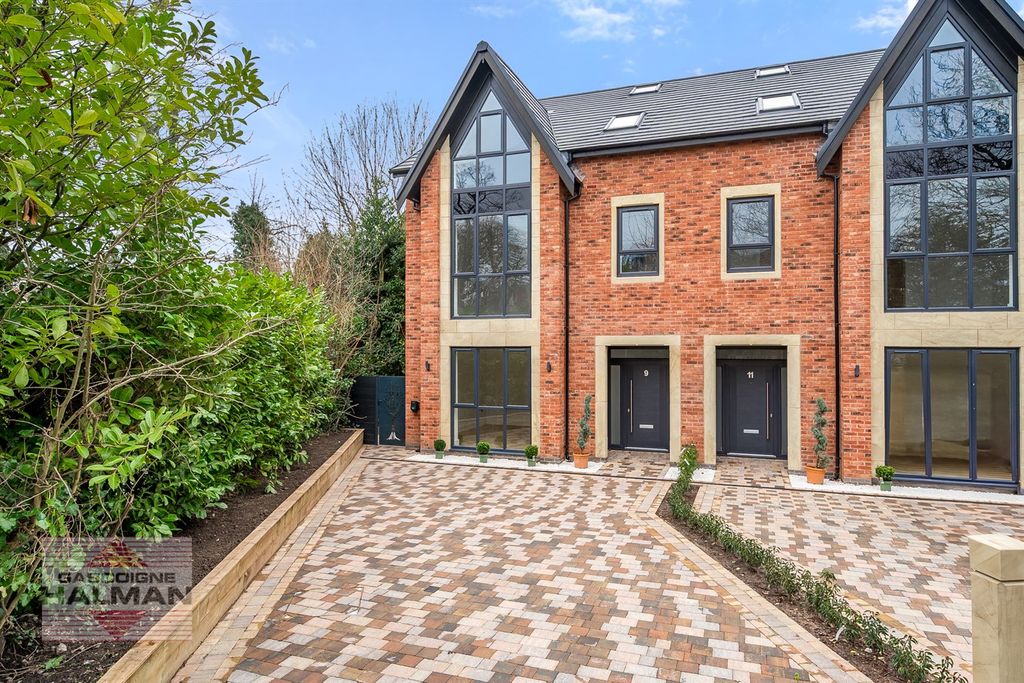 Property photo 1 of 45 (Main)