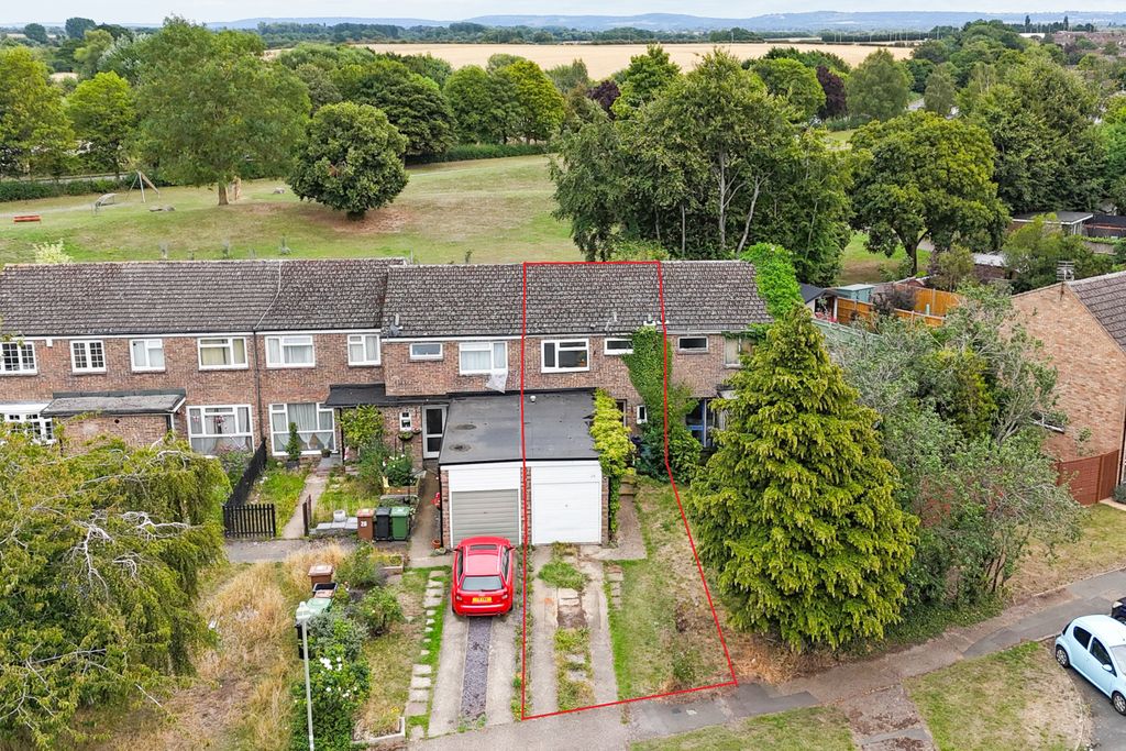 Property photo 1 of 12 1A.Jpg