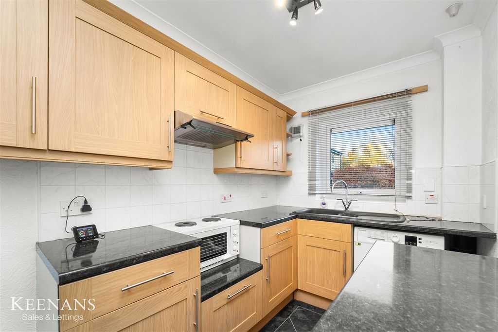 Property photo 3 of 16 3.Jpg