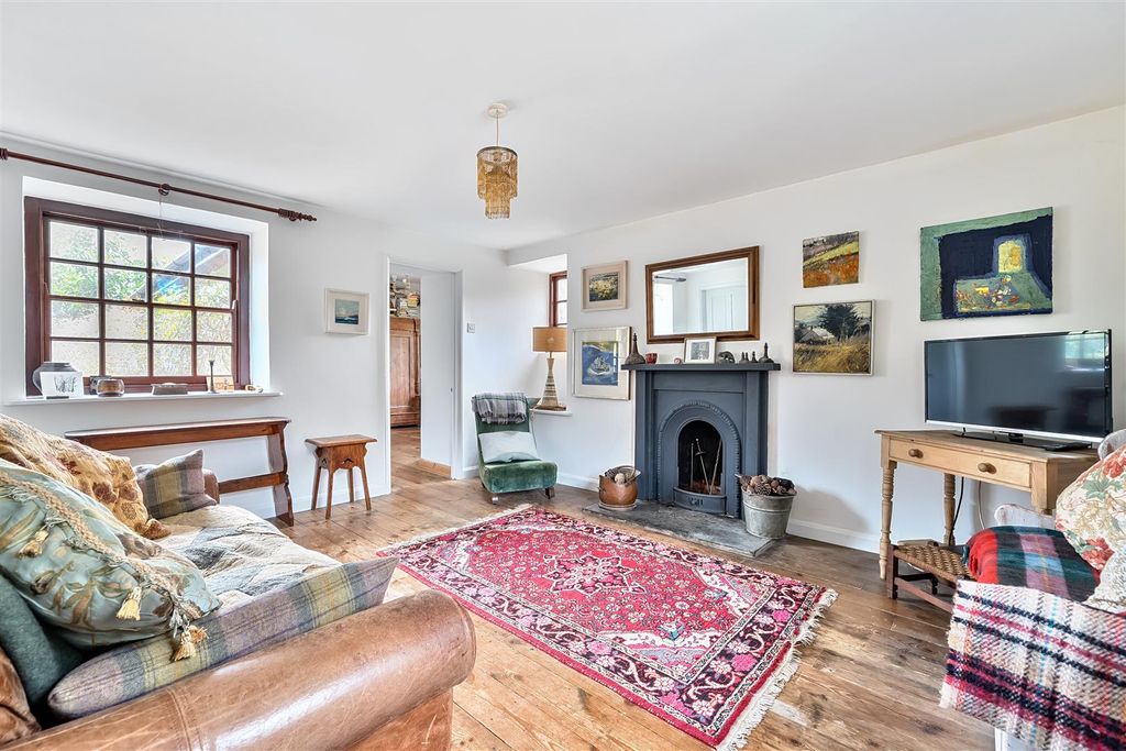 Property photo 3 of 30