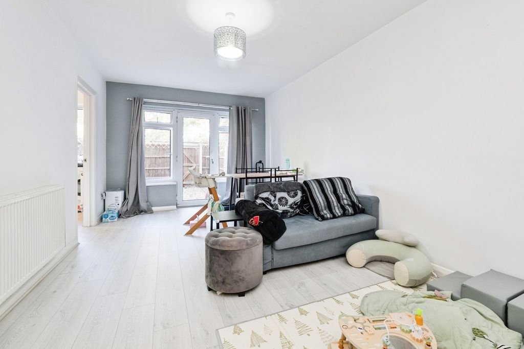 Property photo 2 of 13 Pbox-Img.Jpg