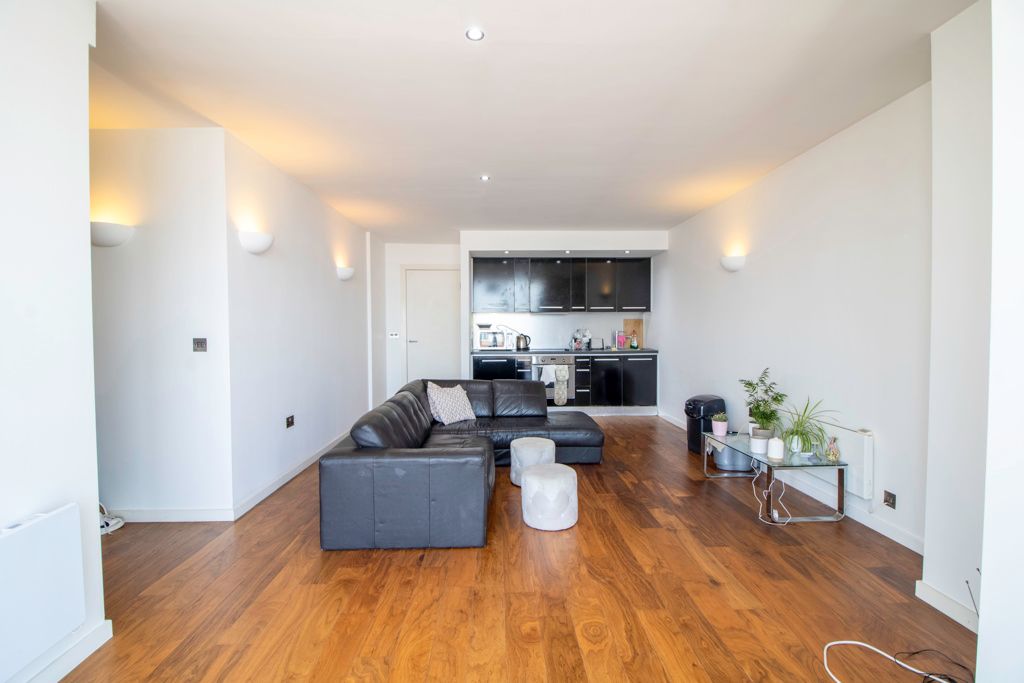 Property photo 3 of 9 Jpg