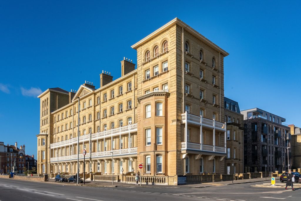 Additional image 18 of 2 bed flat for saleKings House, Queens Gardens, Hove BN3