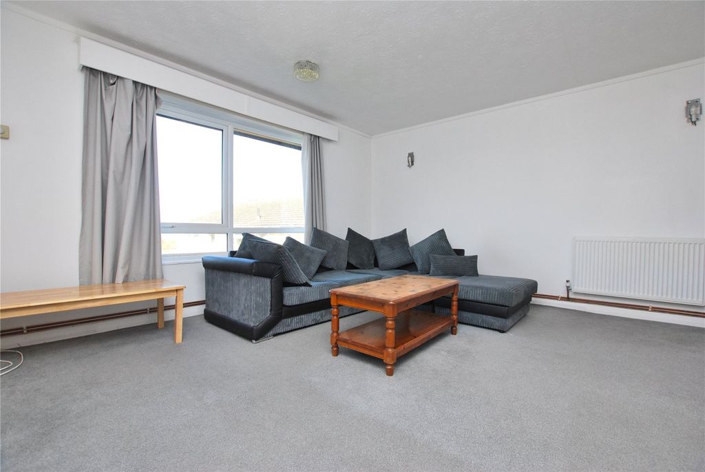 Property photo 2 of 6 Picture No. 06