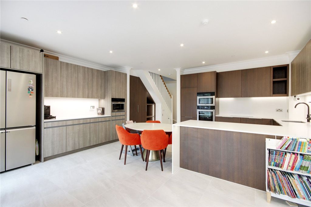 Property photo 2 of 15 Kitchen/Living Area