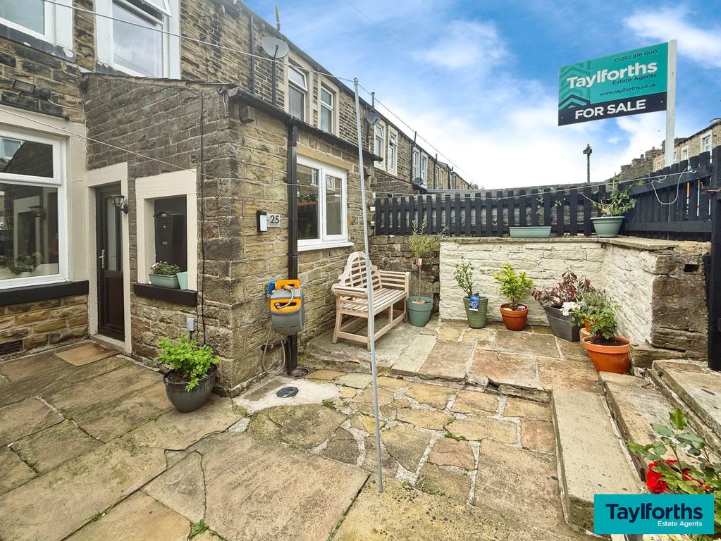 Property photo 1 of 30