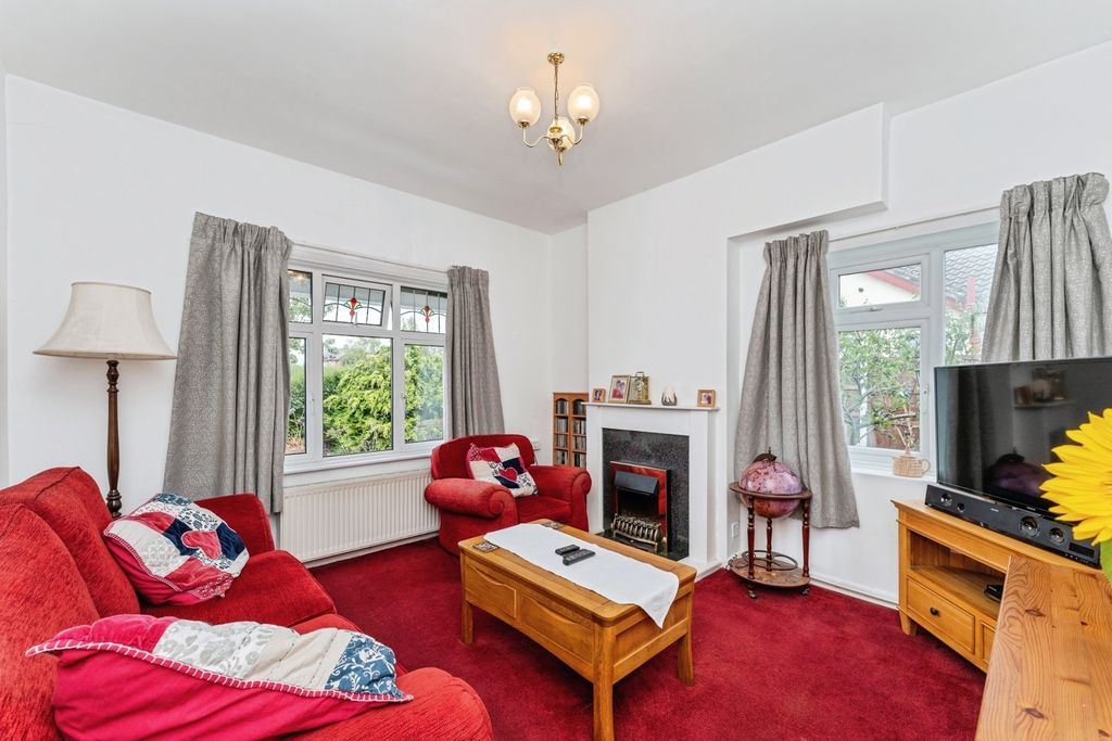 Property photo 3 of 18 Pbox-Img.Jpg