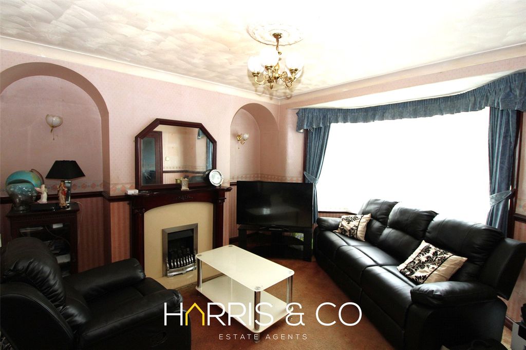 Property photo 3 of 10 Picture No. 08