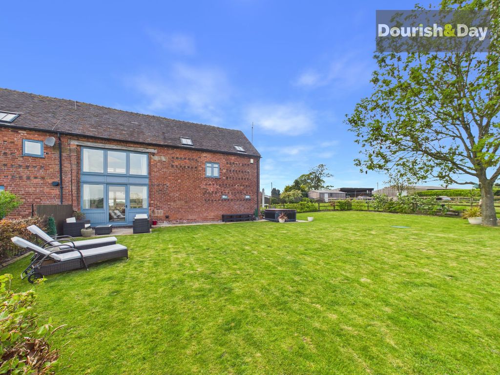 Property photo 1 of 33