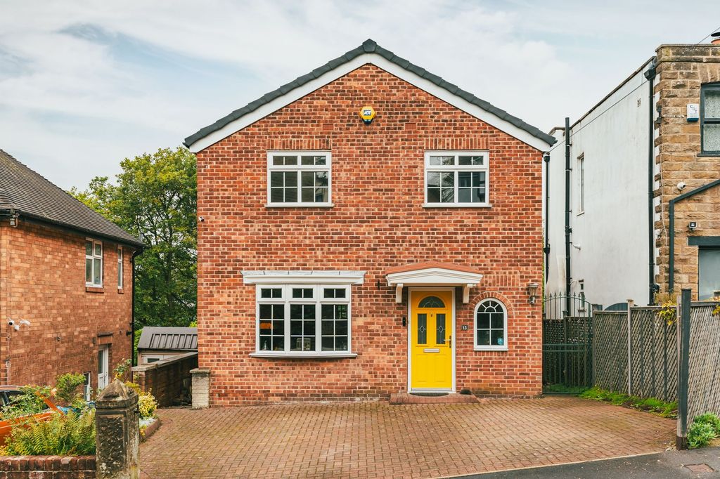 Property photo 1 of 49