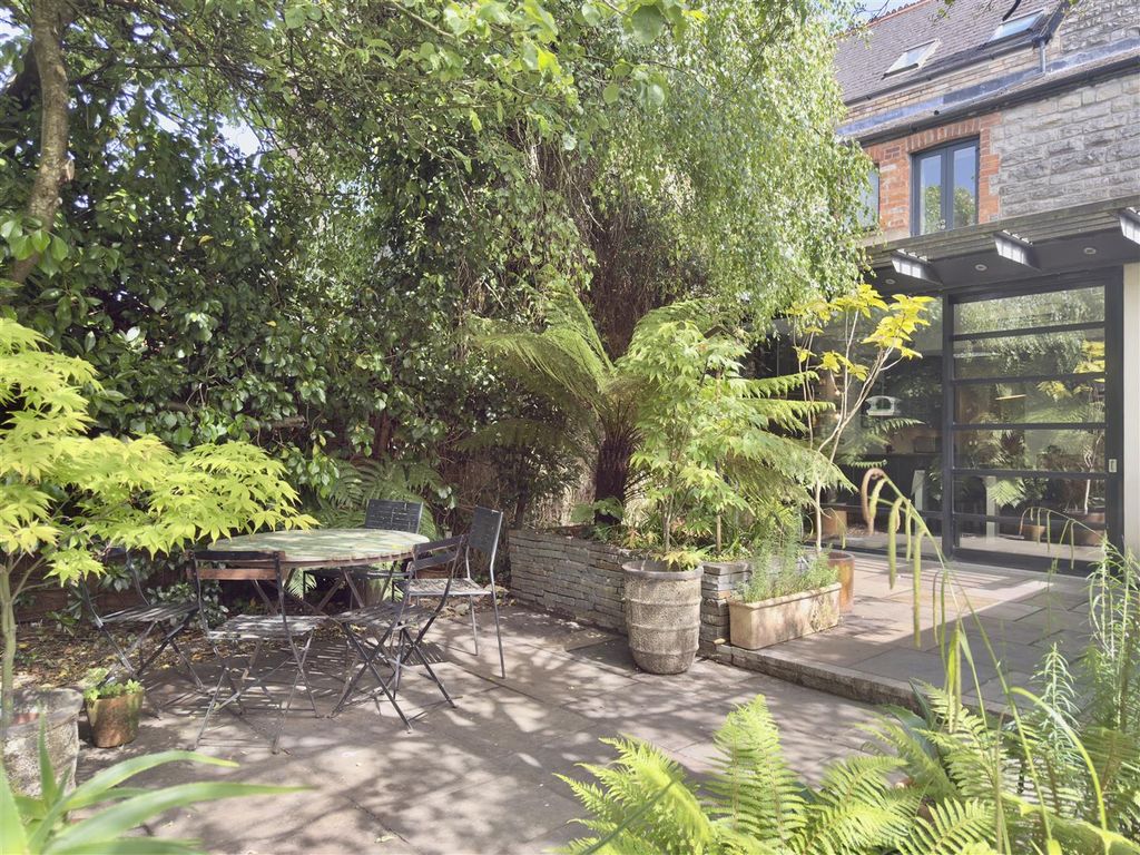 Additional image 35 of 5 bed semi-detached house for saleVictoria Road, Penarth CF64