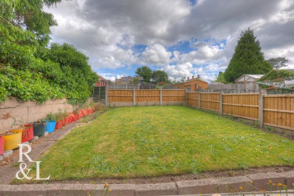 Property photo 3 of 18