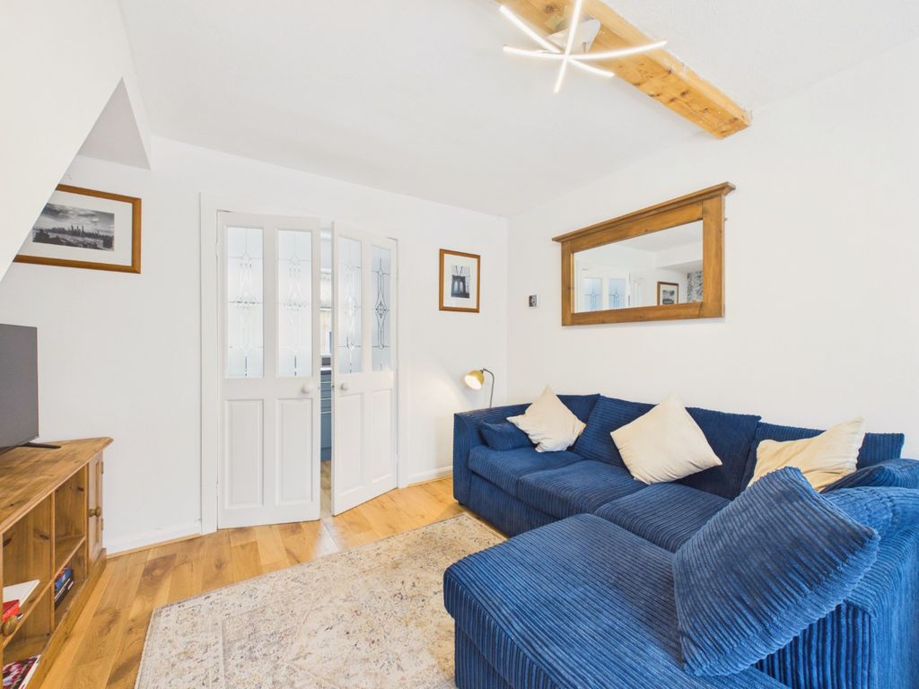 Property photo 3 of 14 5301976