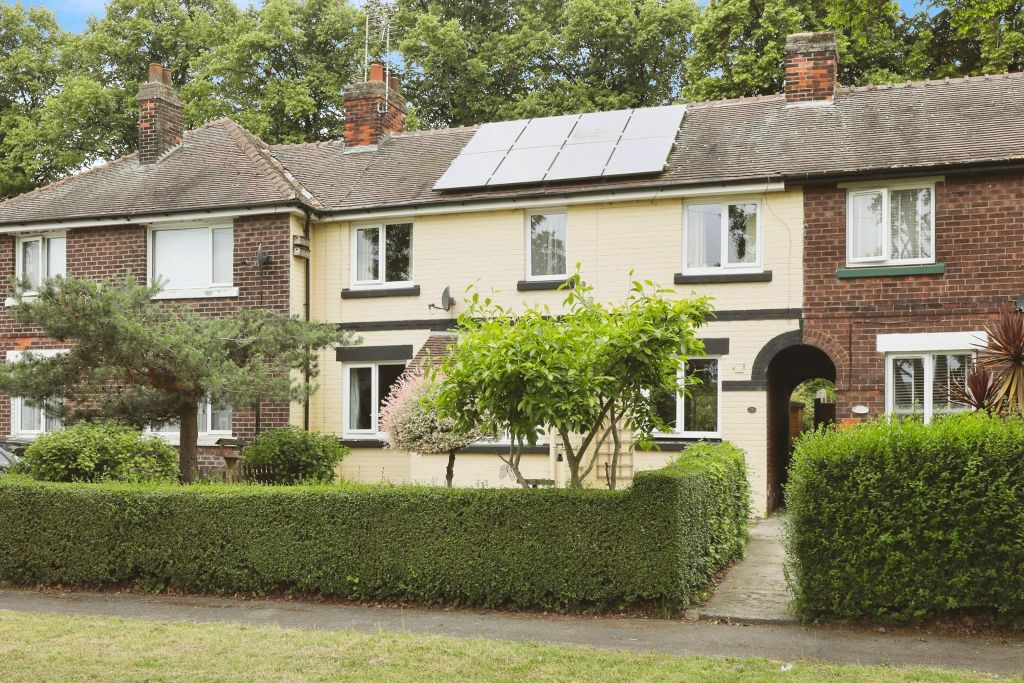 Property photo 1 of 17