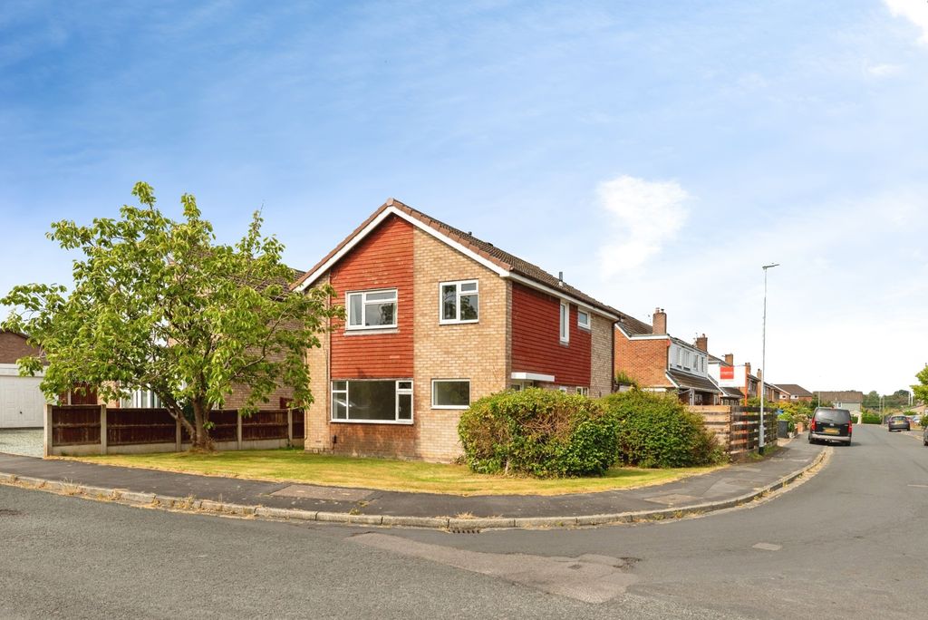 Property photo 1 of 16 Pbox-Img.Jpg