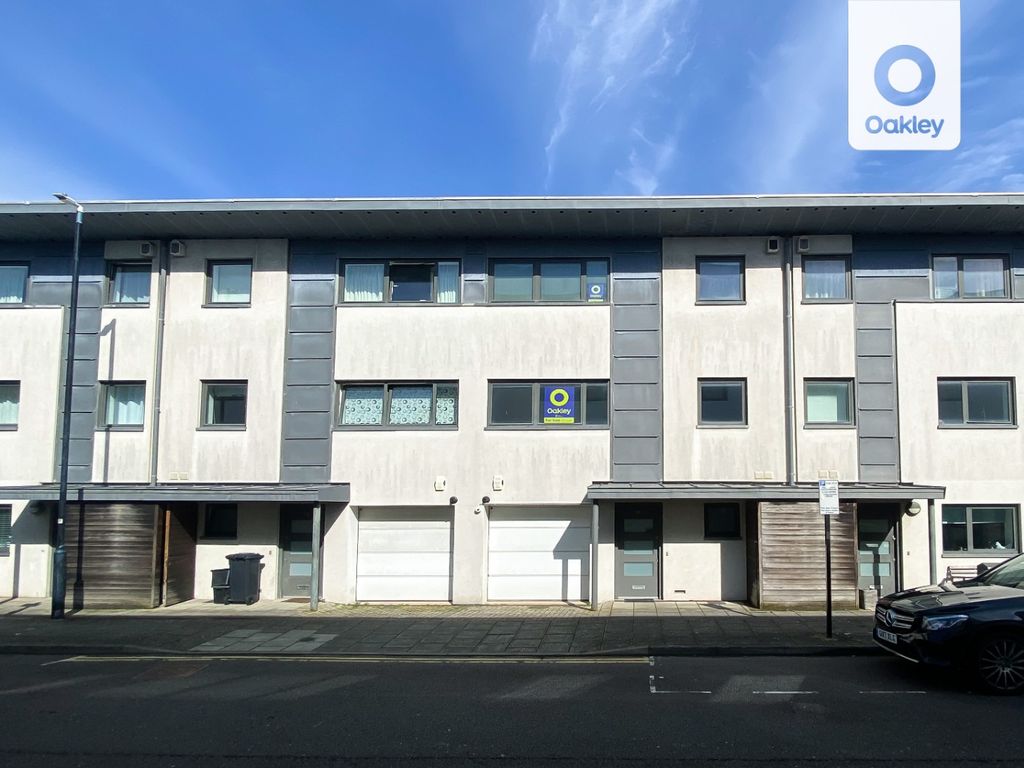 Property photo 1 of 18 3096702