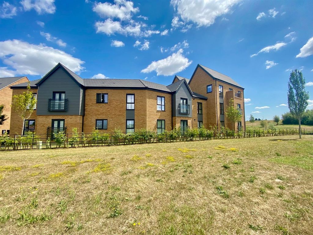 Property photo 1 of 19