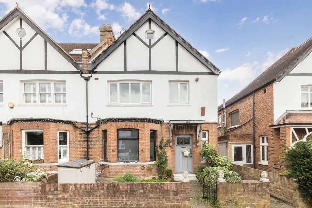 Property photo 1 of 7