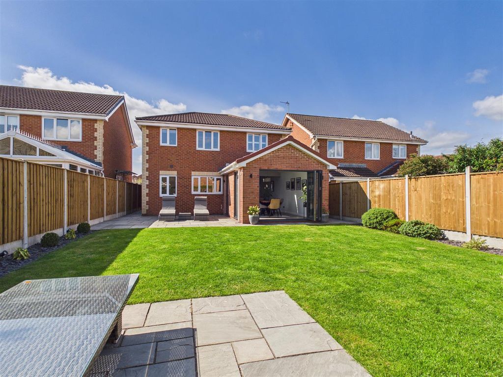 Property photo 2 of 22 Cam04090G0-Pr0172-Still024.Jpg