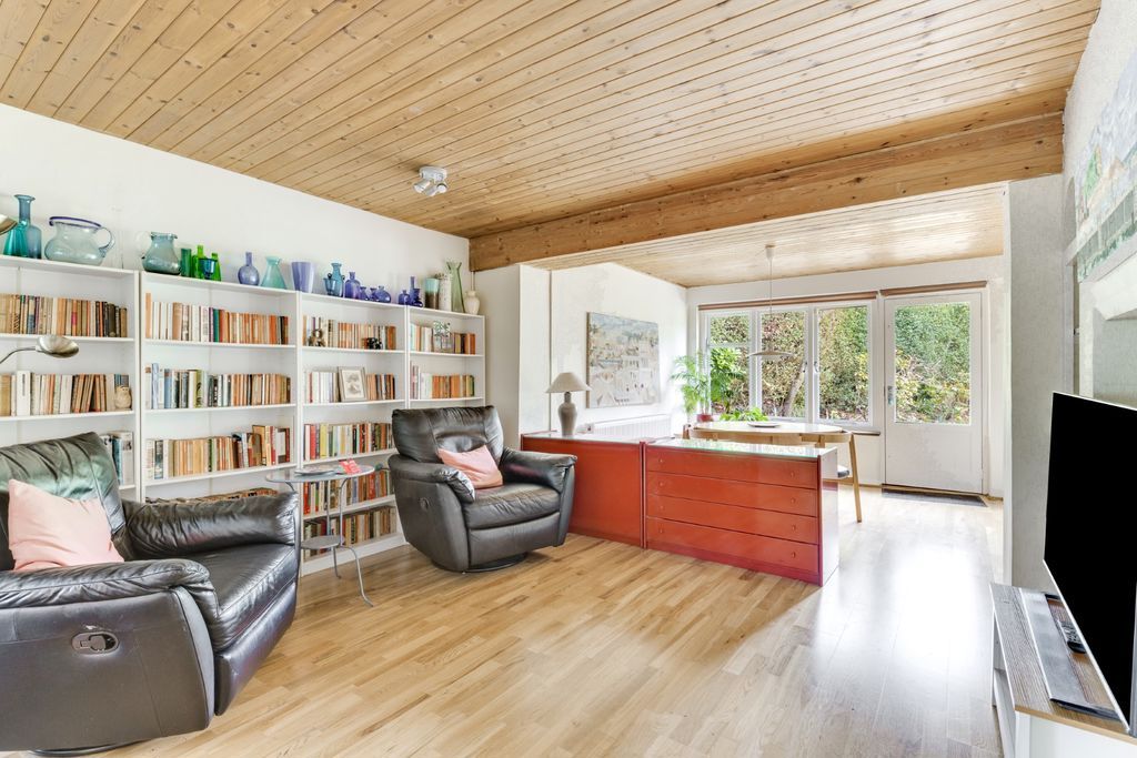 Property photo 3 of 13 Photo 5