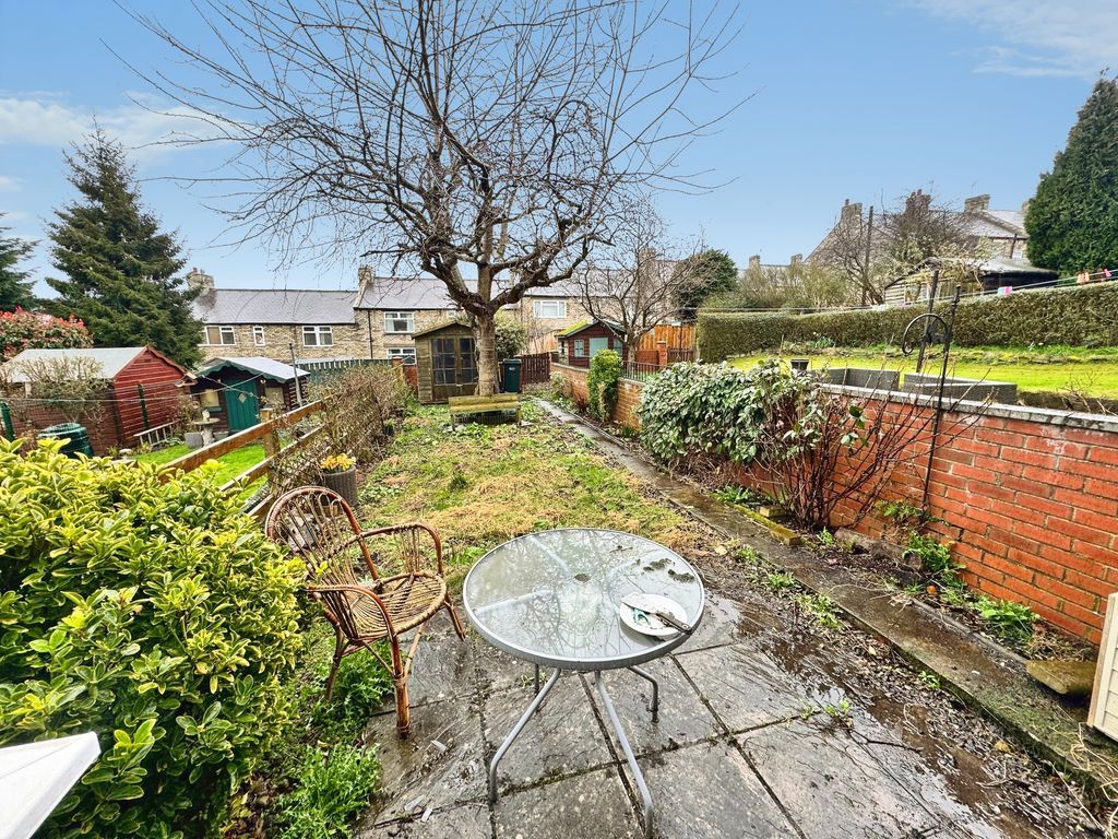 Property photo 2 of 7 Photo 4