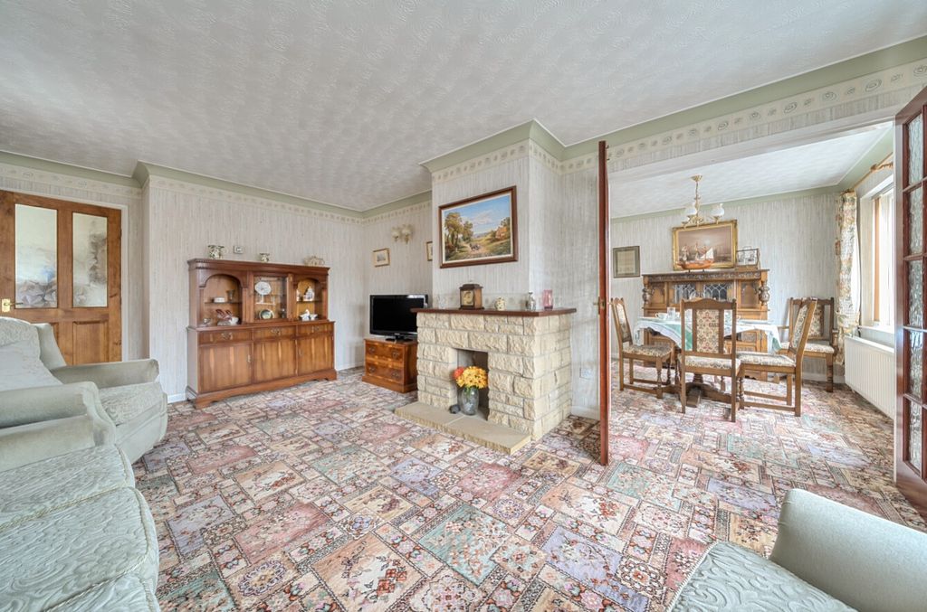 Property photo 2 of 23 1363264-13-68Dfc087Ab93d