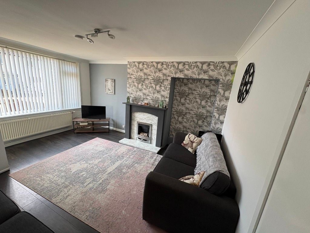 Property photo 3 of 10 Photo 3