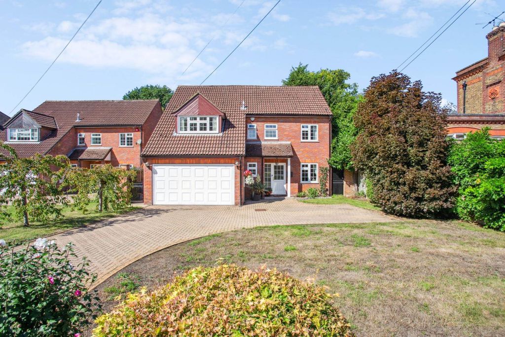 Property photo 1 of 19