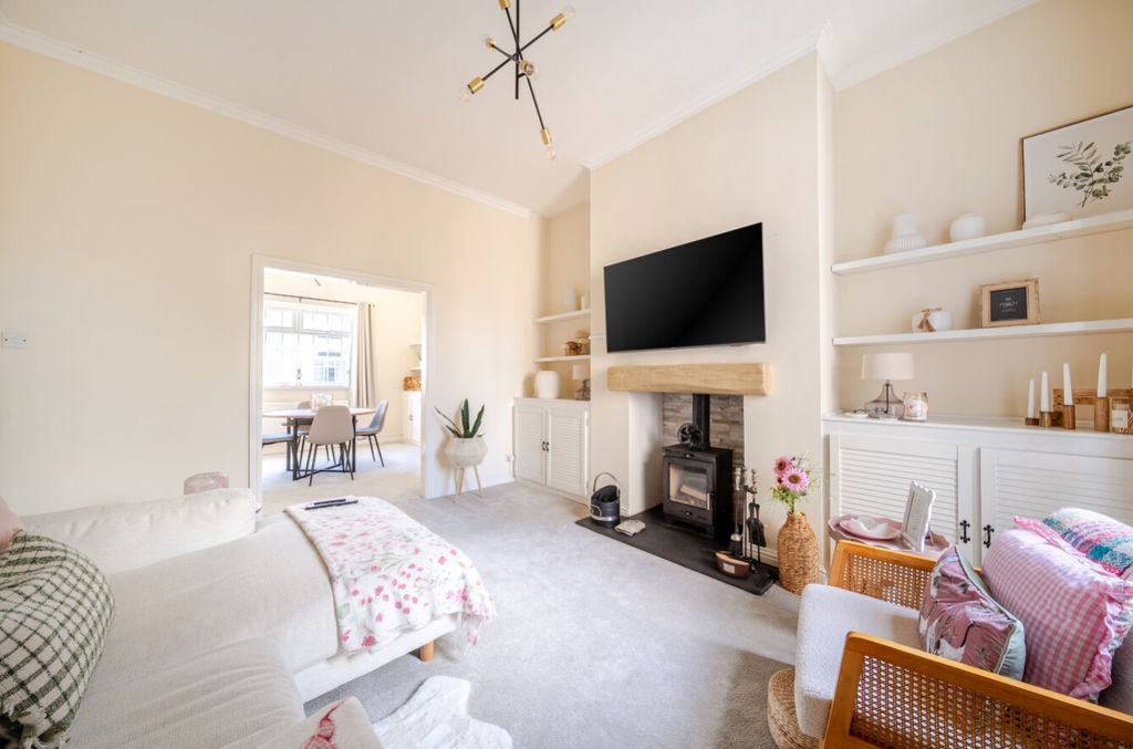 Property photo 2 of 20 1439654-16-69Cef32d9F87E