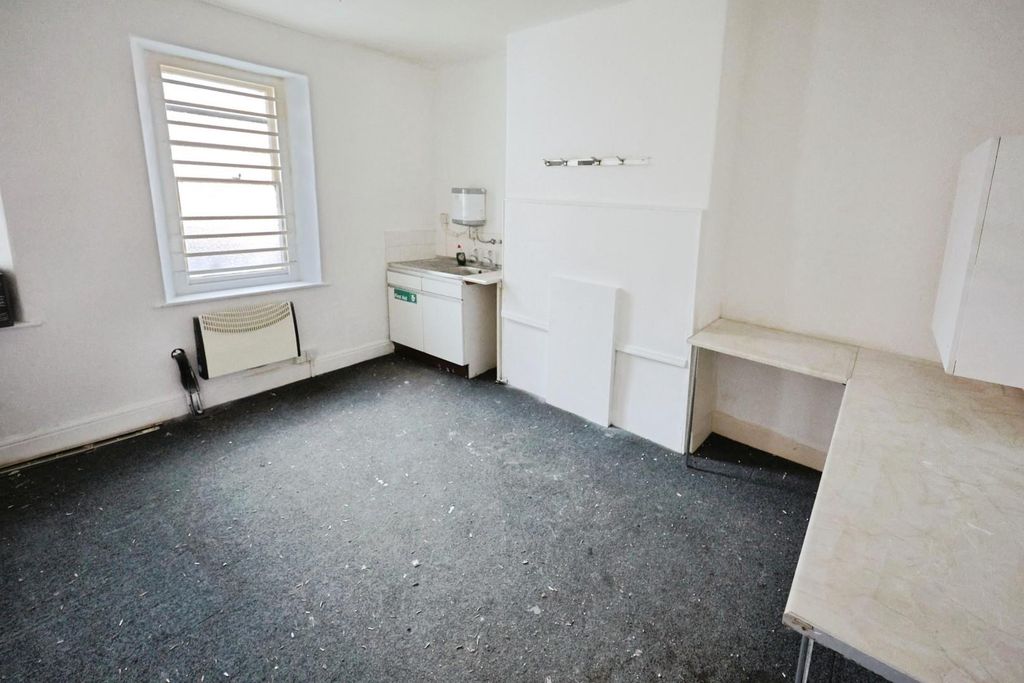 Property photo 3 of 8 6d520930-Pk7A6274.Jpg