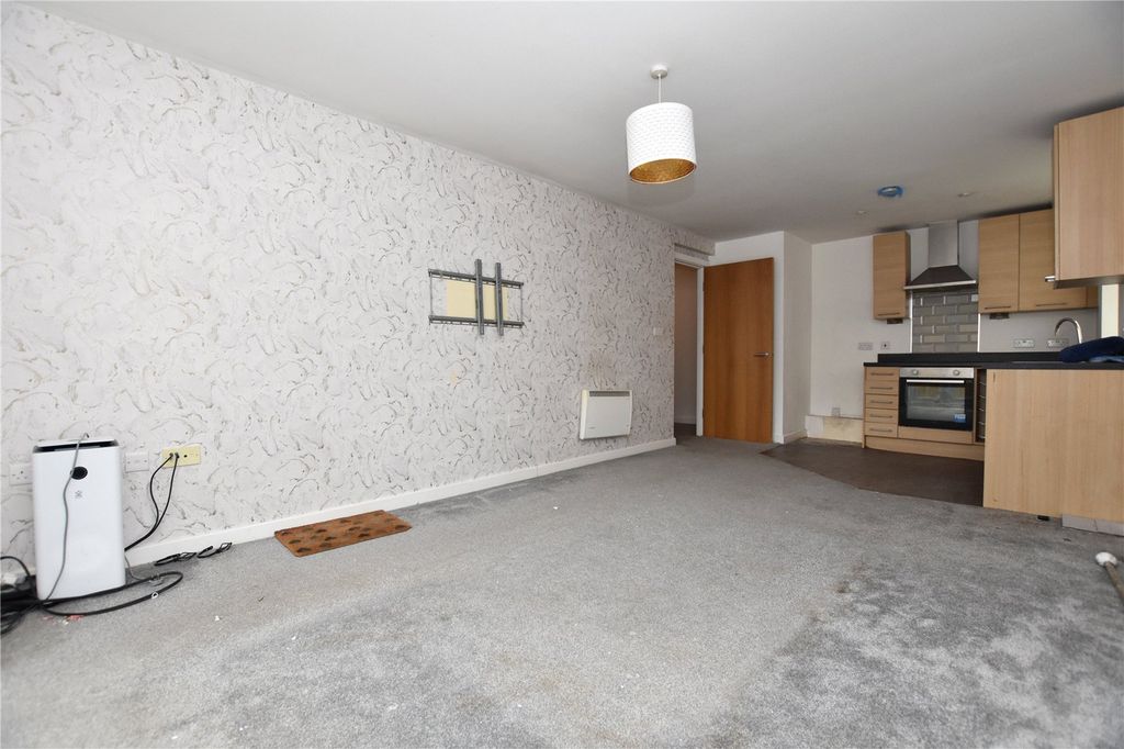 Property photo 3 of 13 Picture No. 12