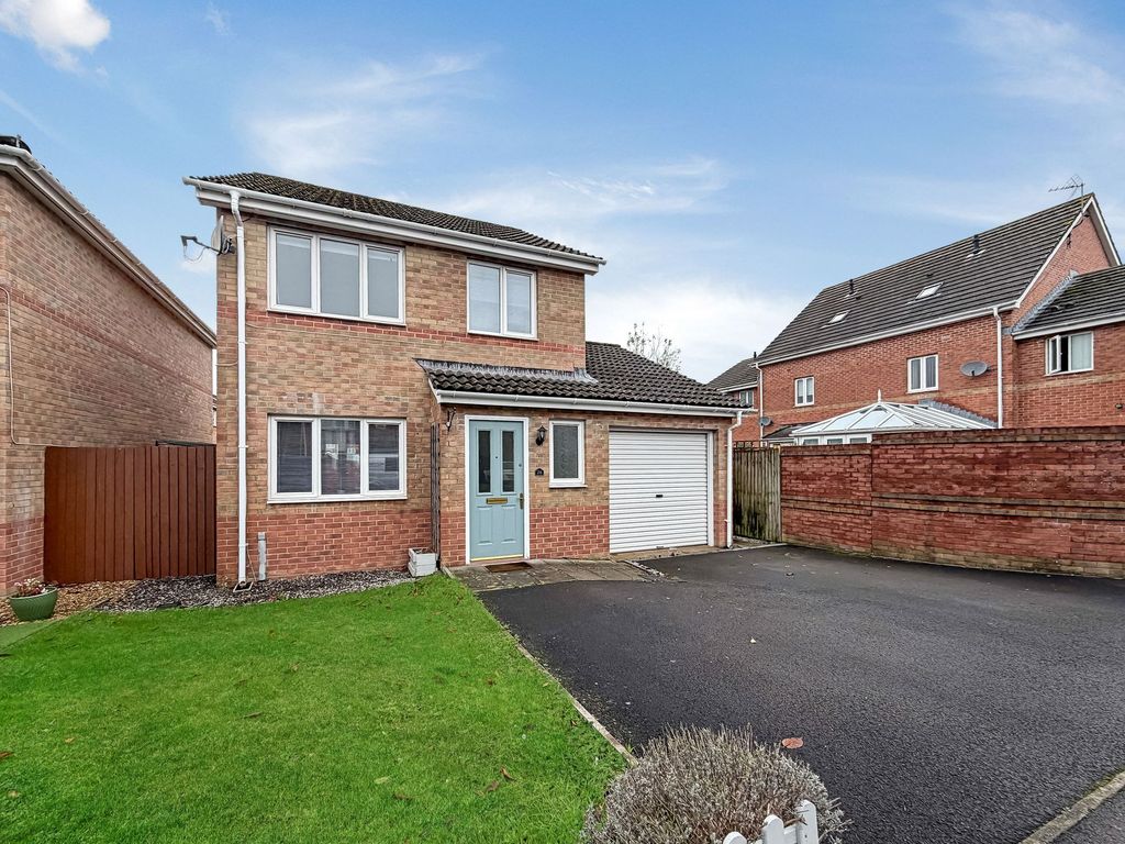 Property photo 1 of 25