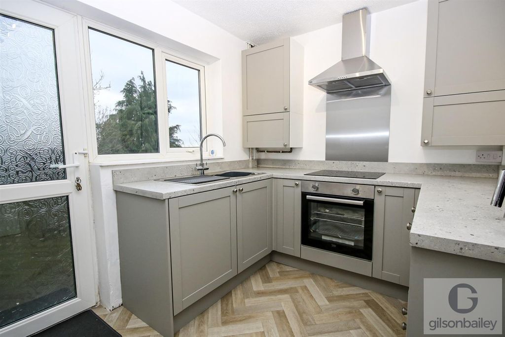 Property photo 2 of 15 7-Img_9951.Jpg