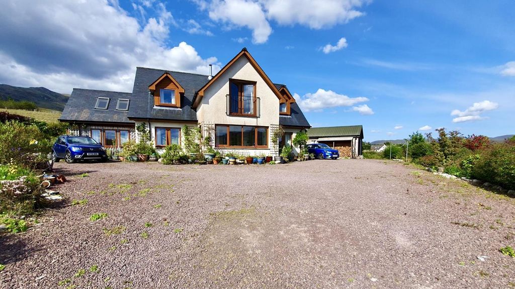 Property photo 1 of 21 Croft Road, Lochcarron