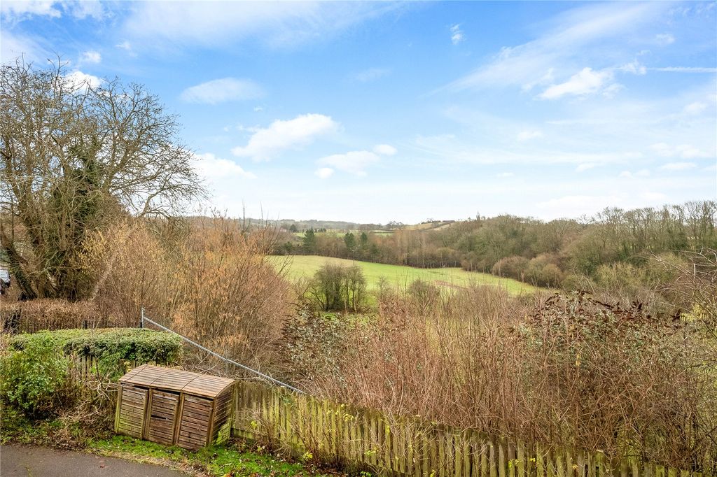 Property photo 2 of 17 Picture No. 19