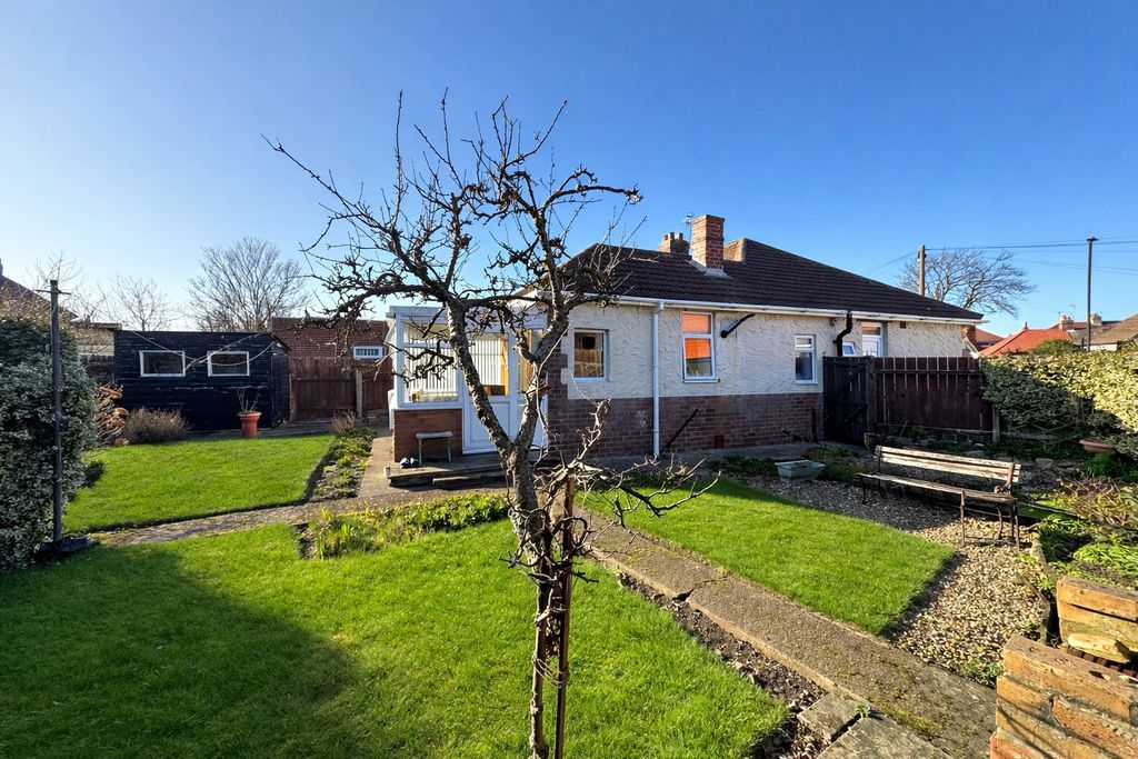 Property photo 2 of 13 Photo 1