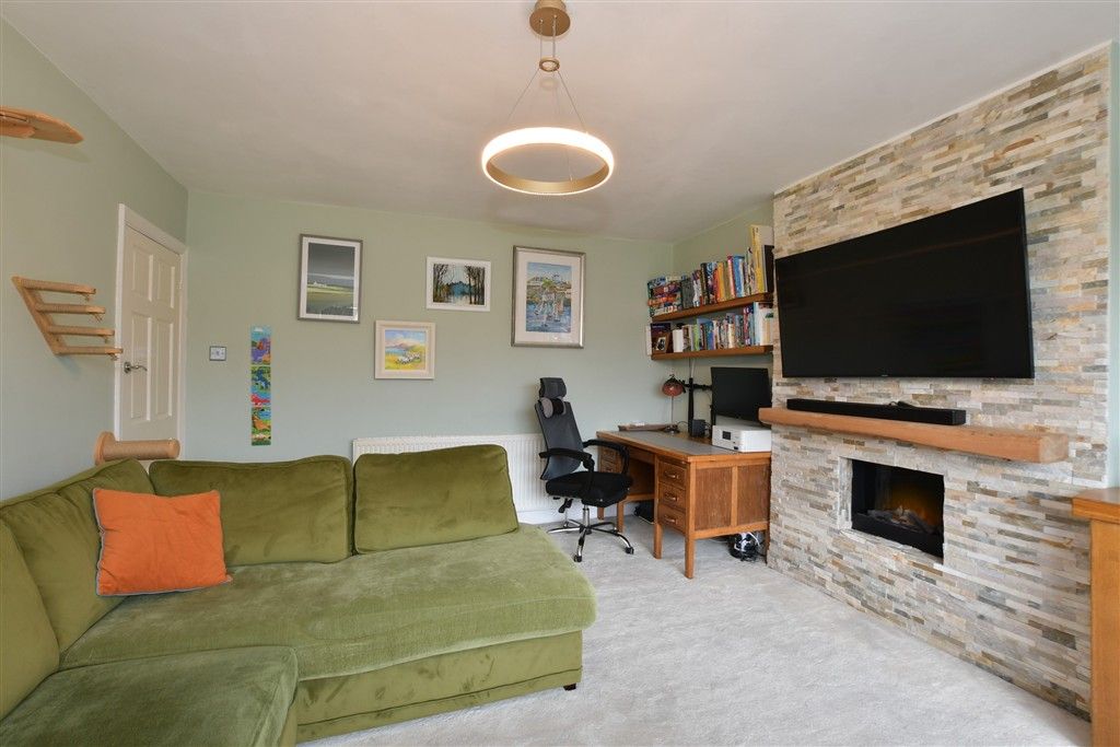 Property photo 3 of 14 Lounge/Dining Room