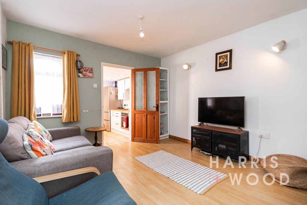 Property photo 3 of 20 4255466