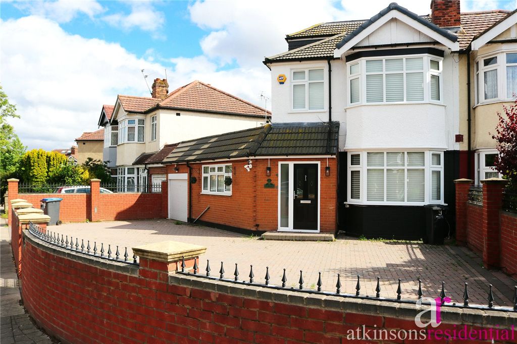 Property photo 1 of 22 Picture No. 11