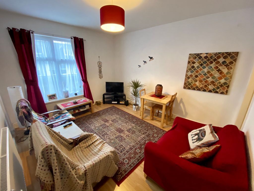 Property photo 2 of 5