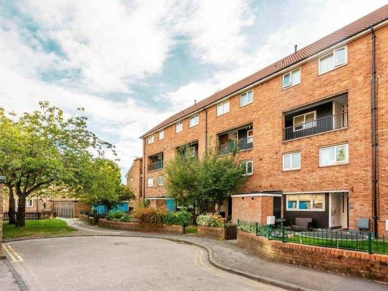 Property photo 1 of 7 Photo 1