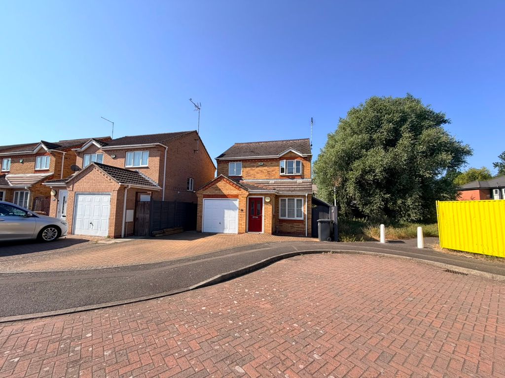 Property photo 2 of 3