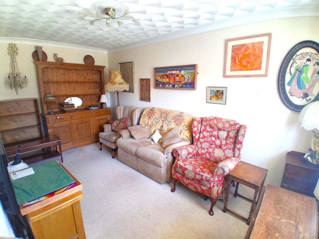 Property photo 3 of 19